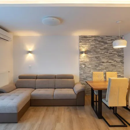 Lejlighed Apartma Alpine Breeze *